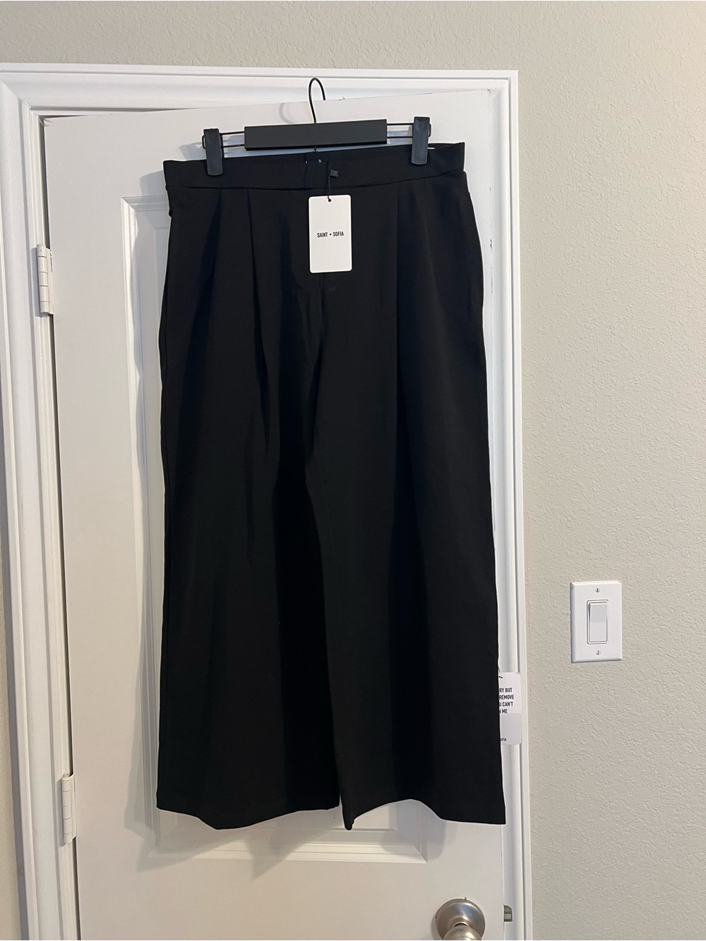 Black Wide-Leg Cropped Dress Pants